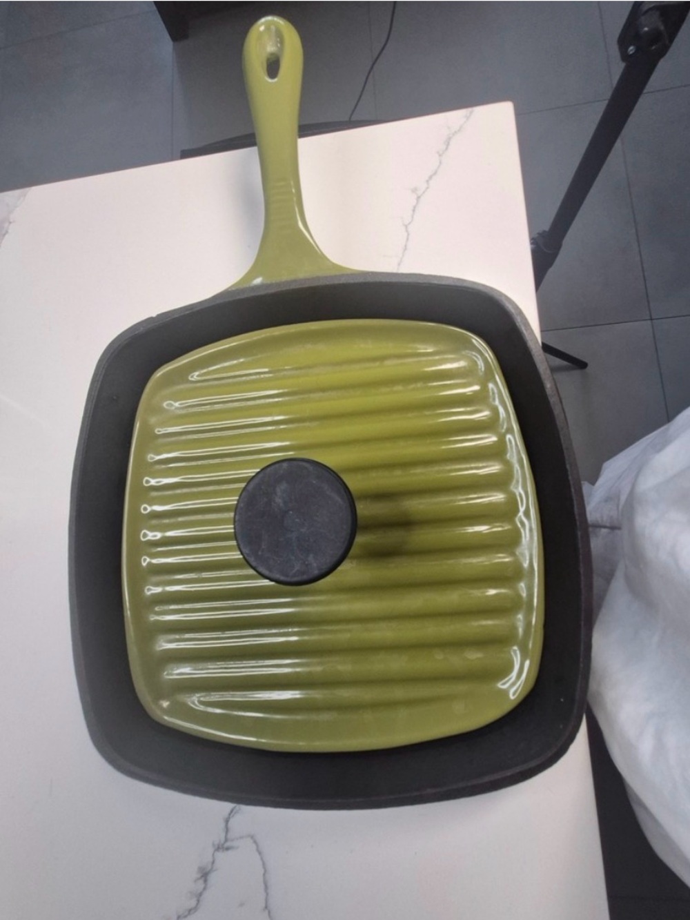 Enameled Cast Iron Square Grill Pan with Grill Press Olive Green 10 Inch